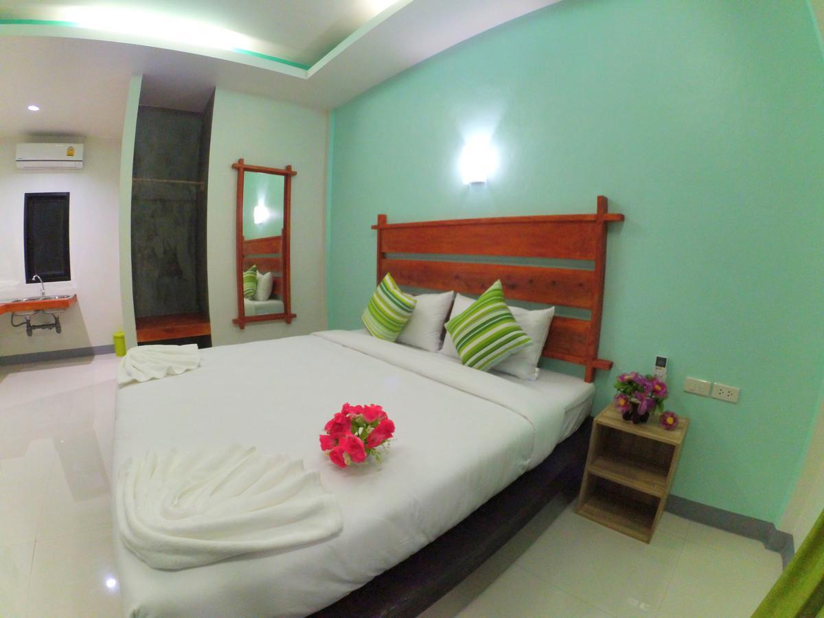 บ้านรีนาลันตา เกาะลันตา ภายนอก รูปภาพ